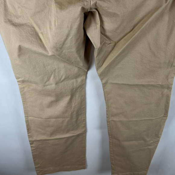 NWT Old Navy Mid-Rise Boot-Cut Khakis for Women (16 short) - Picture 13 of 16